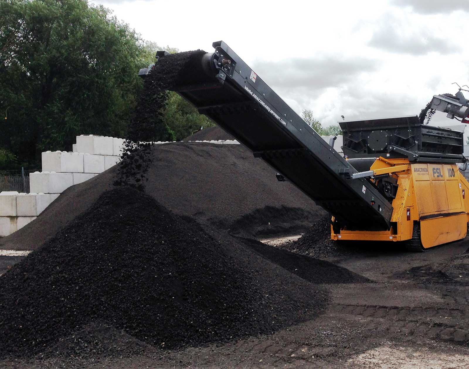 FSL100-2 FSL100 with Livehead Screening Coal Product